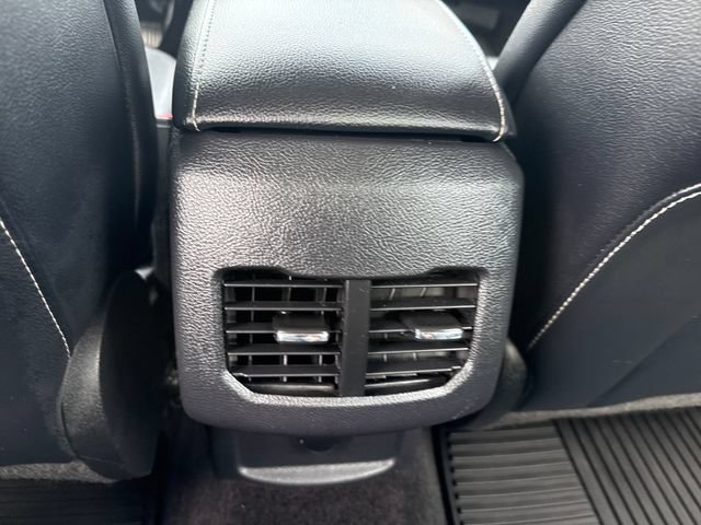 Used 2017 Ford Fusion SE w/ Fusion SE Technology Package FWD image 22