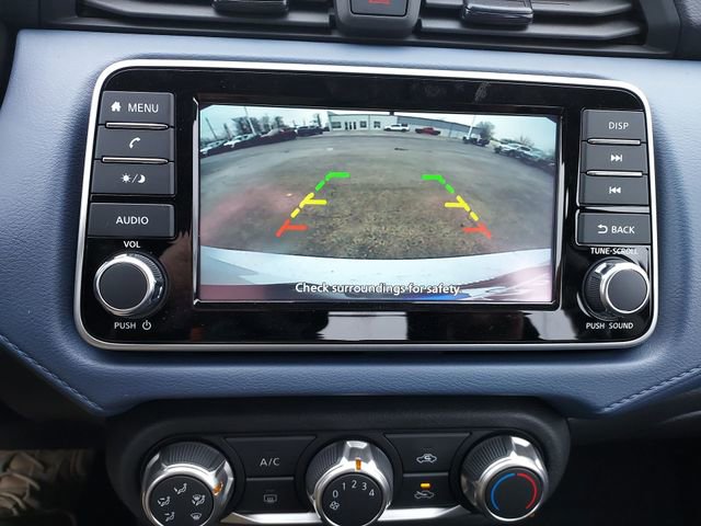 New 2025 Nissan Versa SV w/ Trunk Package FWD image 23