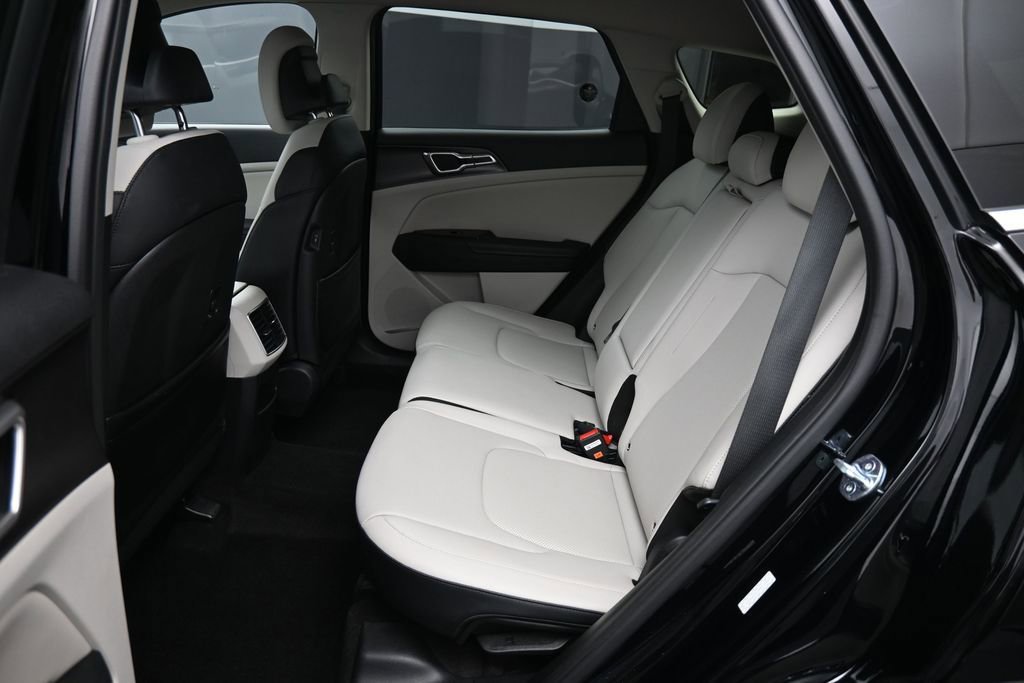Certified 2023 Kia Sportage EX AWD/4WD image 20