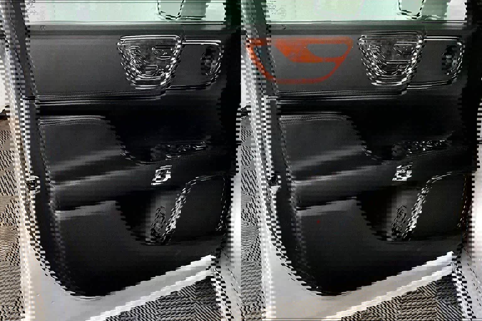 Used 2018 Lincoln Continental Reserve w/ Continental Climate Package image 21