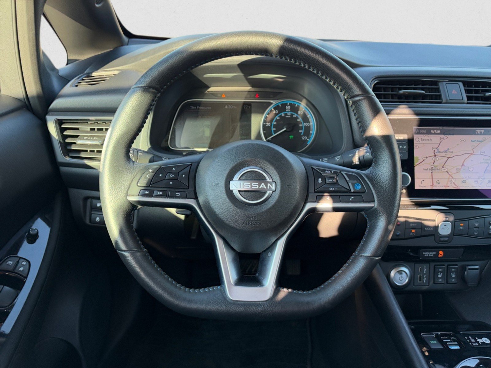 Used 2025 Nissan Leaf SV Plus FWD image 14