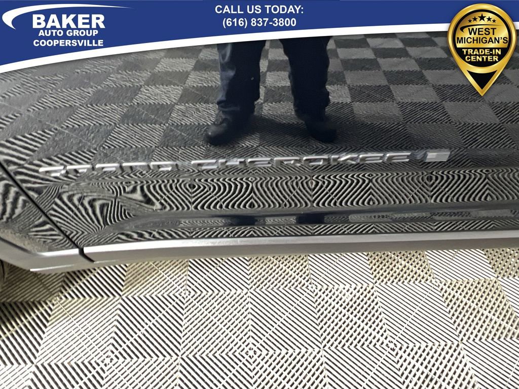 Used 2025 Jeep Grand Cherokee Altitude image 32