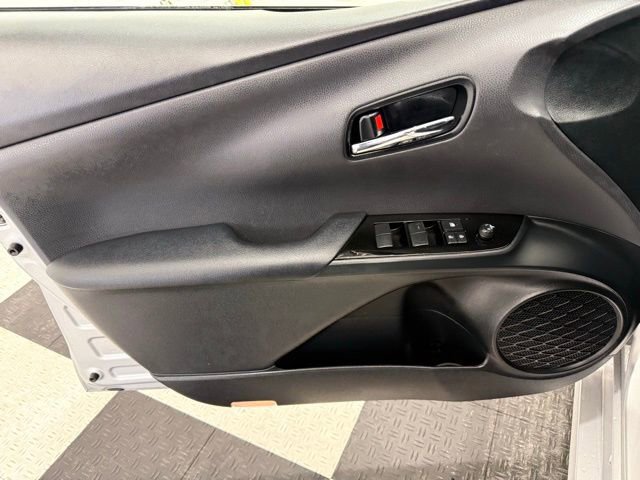 Used 2021 Toyota Prius Prime Limited w/ Carpet Mat Package (TMS) image 13