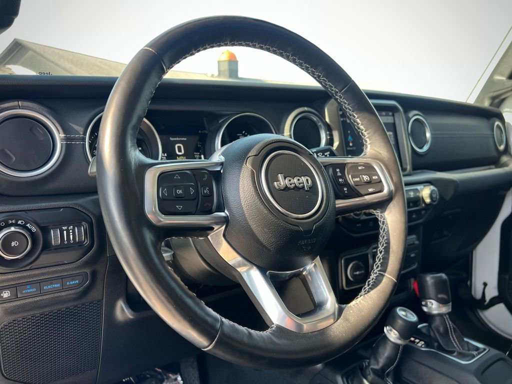 Used 2022 Jeep Wrangler Unlimited Sahara w/ Cold Weather Group image 63