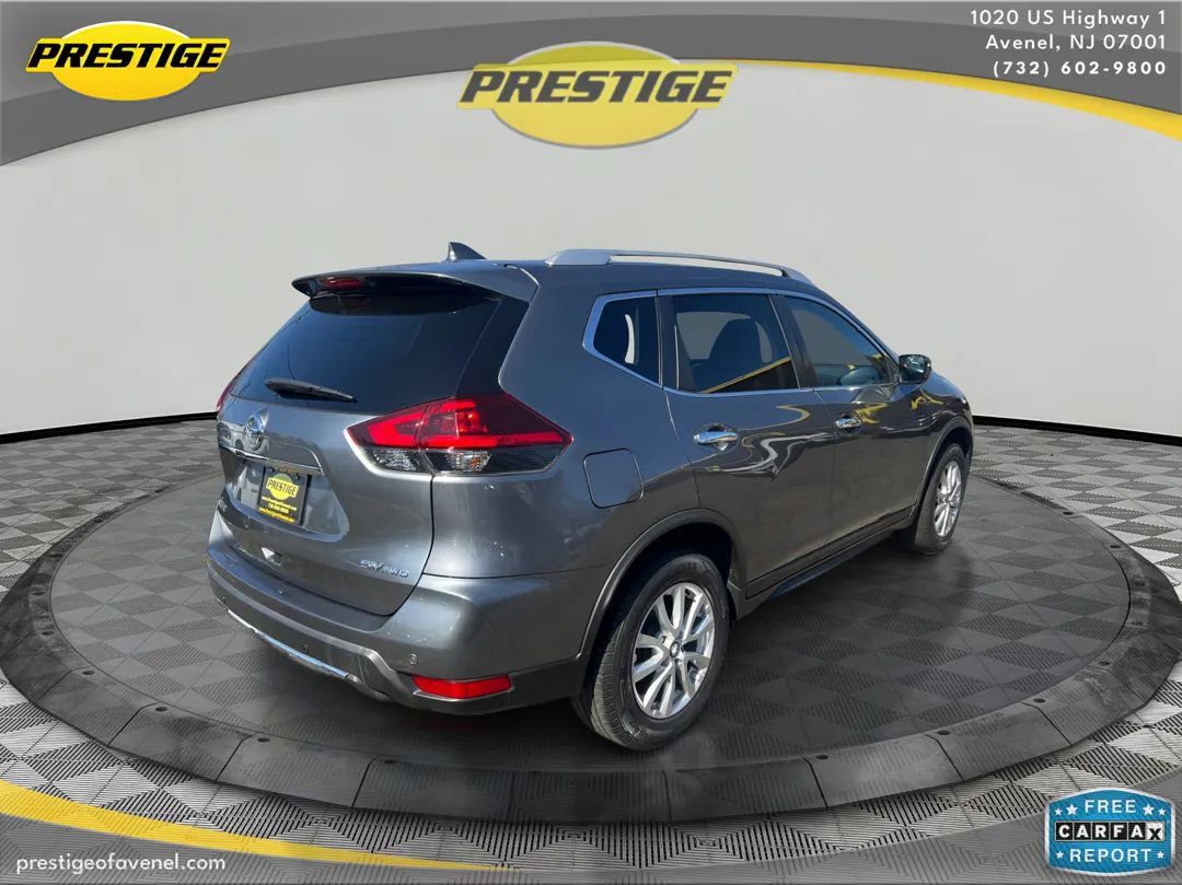Used 2019 Nissan Rogue SV image 5