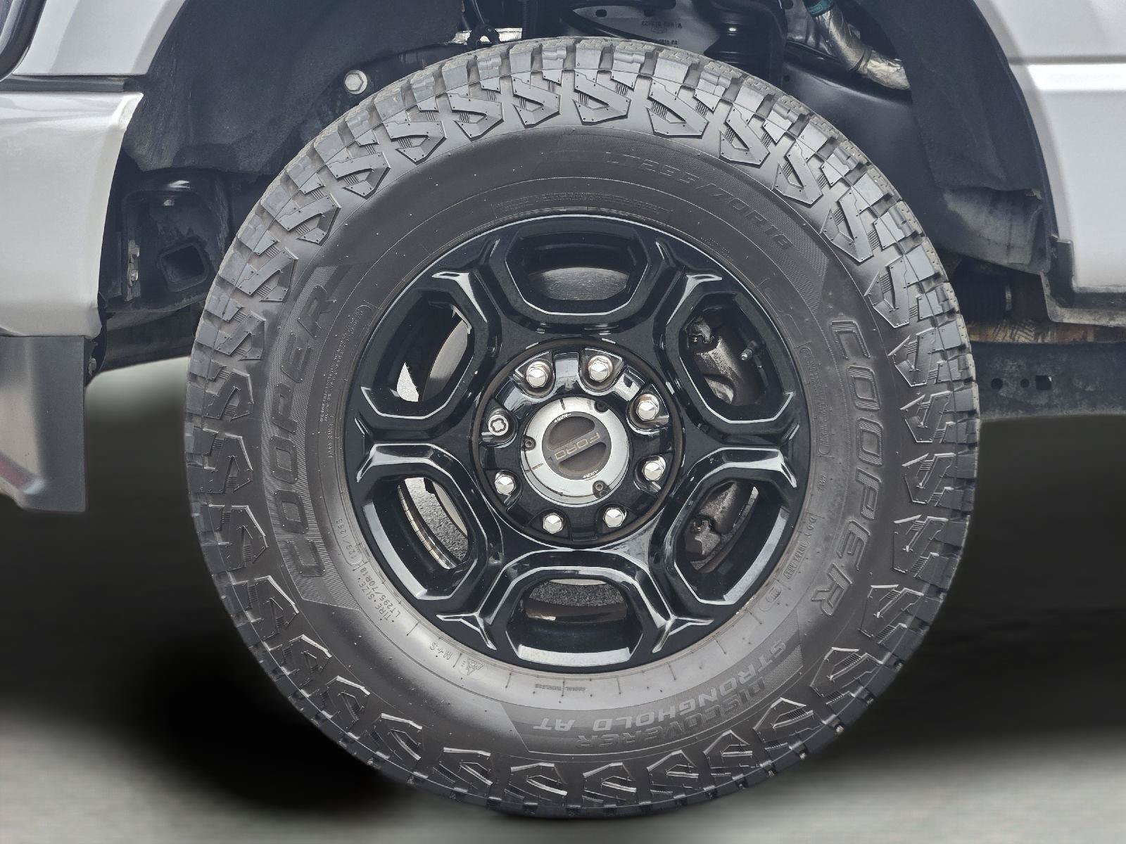 Used 2024 Ford F250 XL w/ STX Appearance Package AWD/4WD image 11