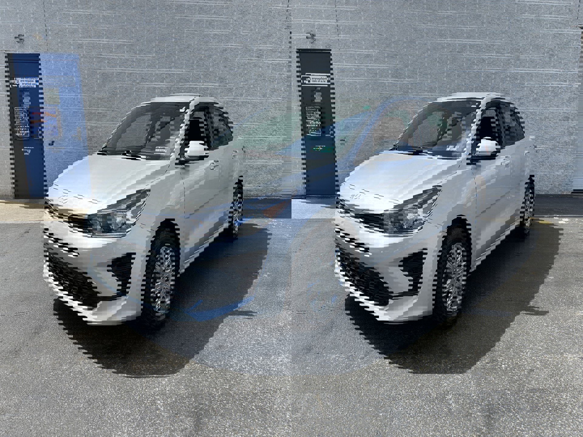 Used 2023 Kia Rio LX image 1