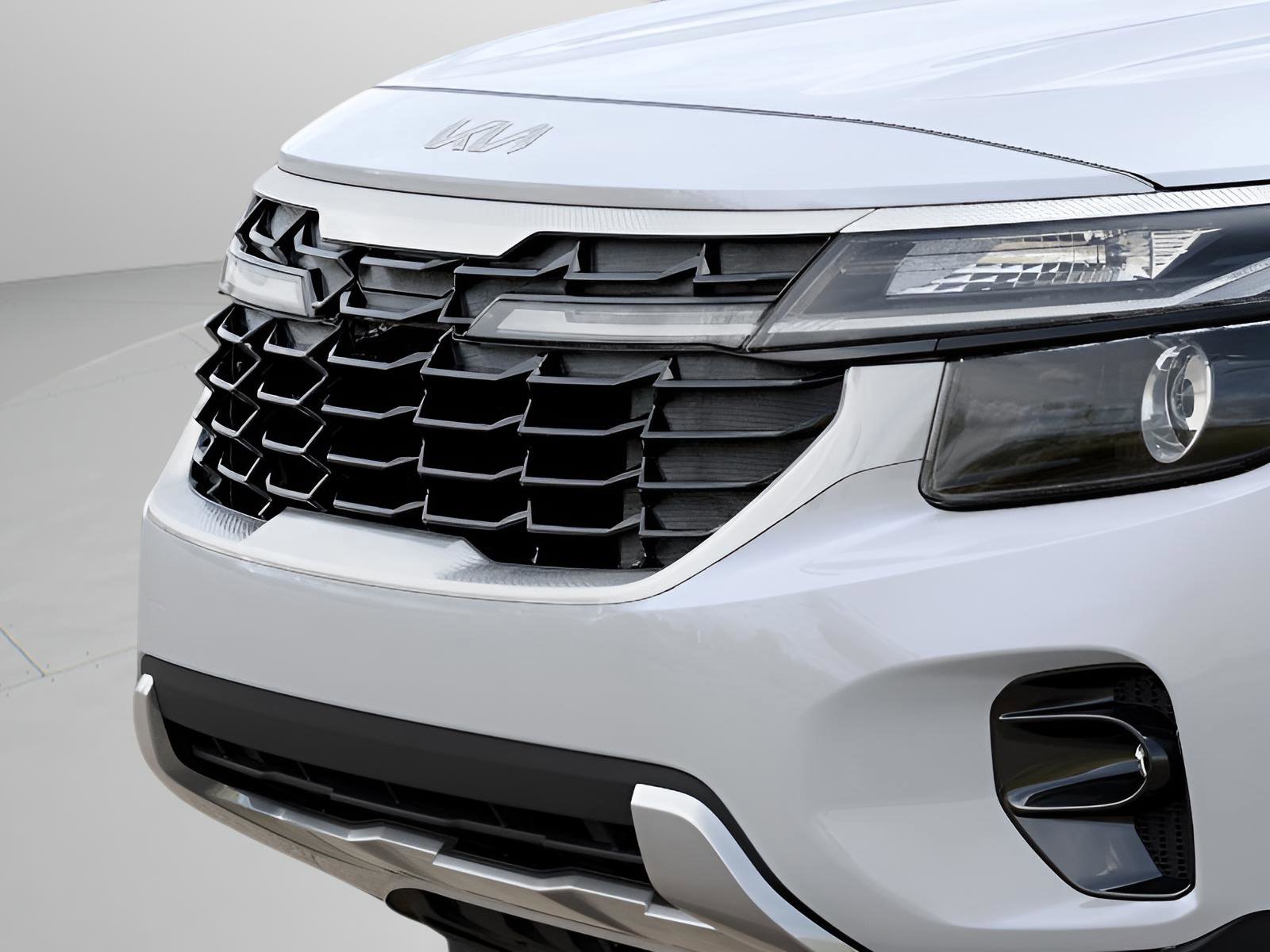 New 2026 Kia Seltos S FWD image 13