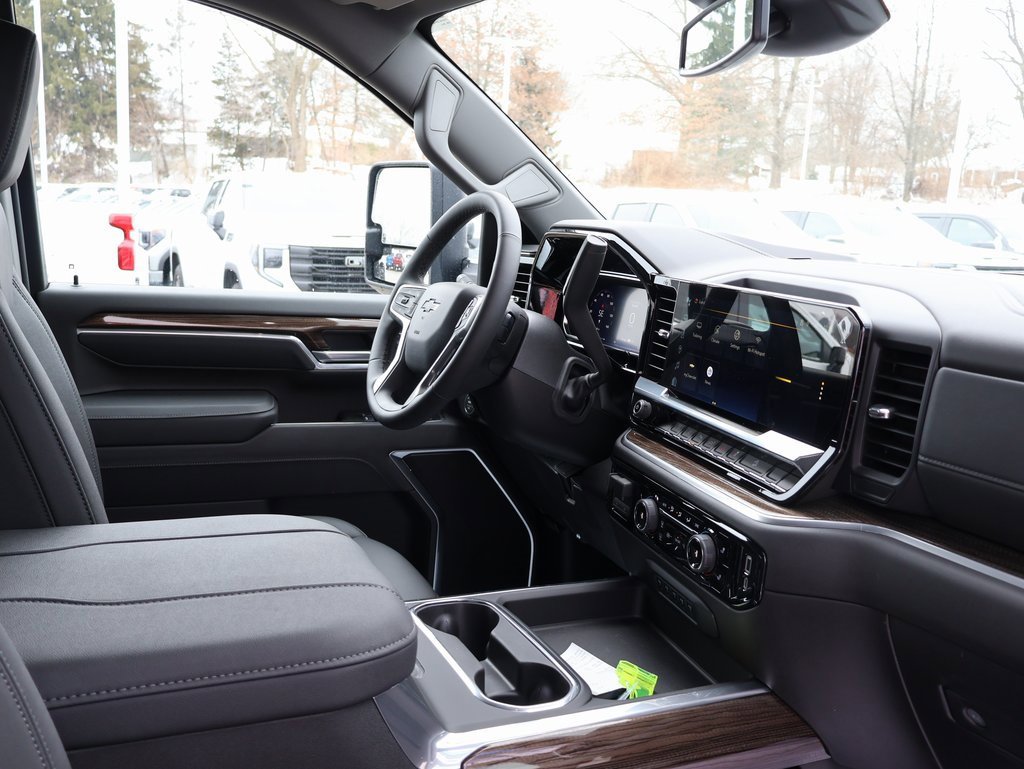 New 2026 Chevrolet Silverado 3500 LT w/ Trail Boss Package image 44