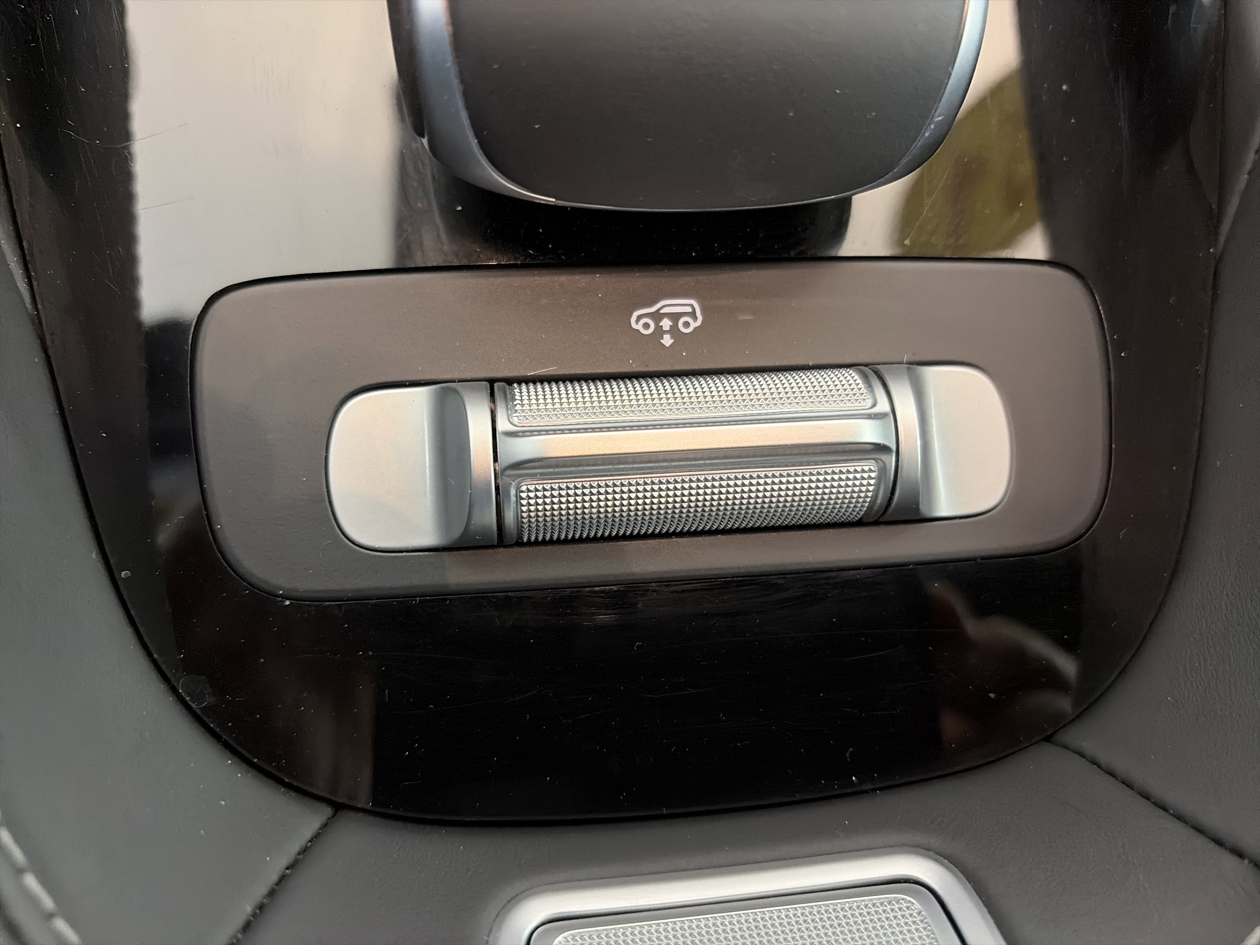 Certified 2024 Mercedes-Benz GLE 53 AMG 4MATIC image 35