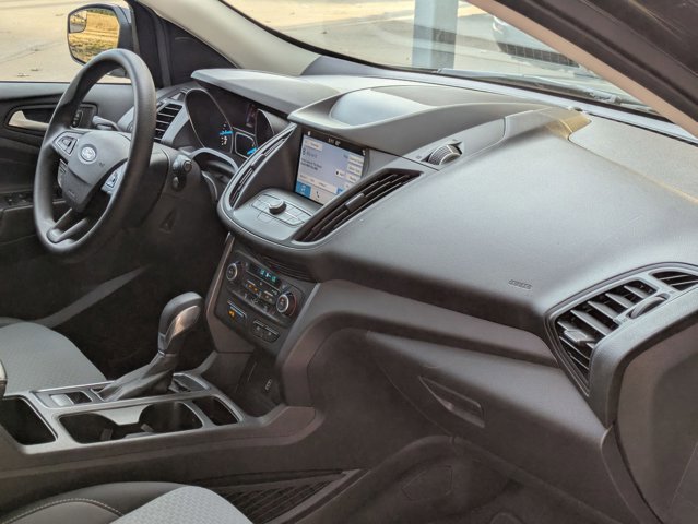 Used 2019 Ford Escape SE image 19