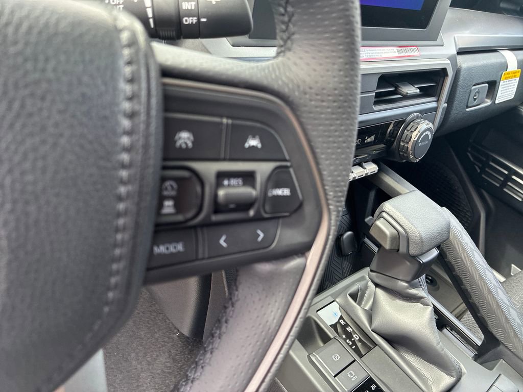 New 2026 Toyota 4Runner SR5 AWD/4WD image 22