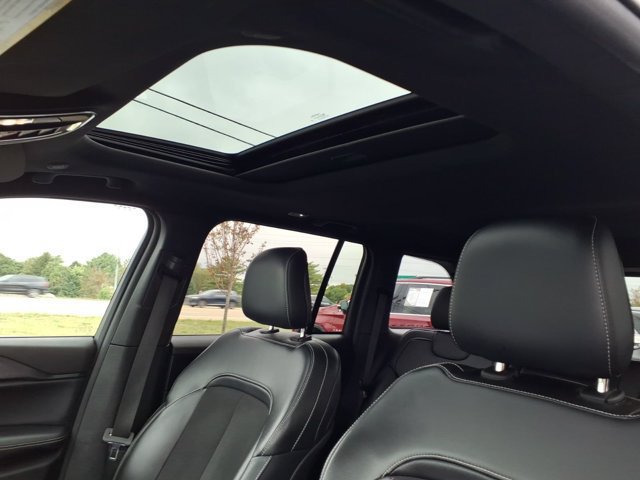 Used 2023 Jeep Grand Cherokee Altitude AWD/4WD image 25