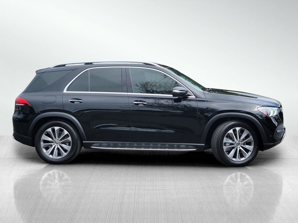Used 2022 Mercedes-Benz GLE 350 w/ Premium Package image 4