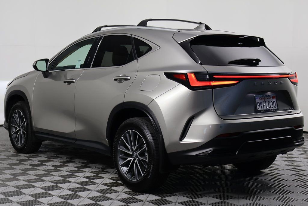 Certified 2026 Lexus NX 350h AWD w/ Accessory Package (2T) image 6