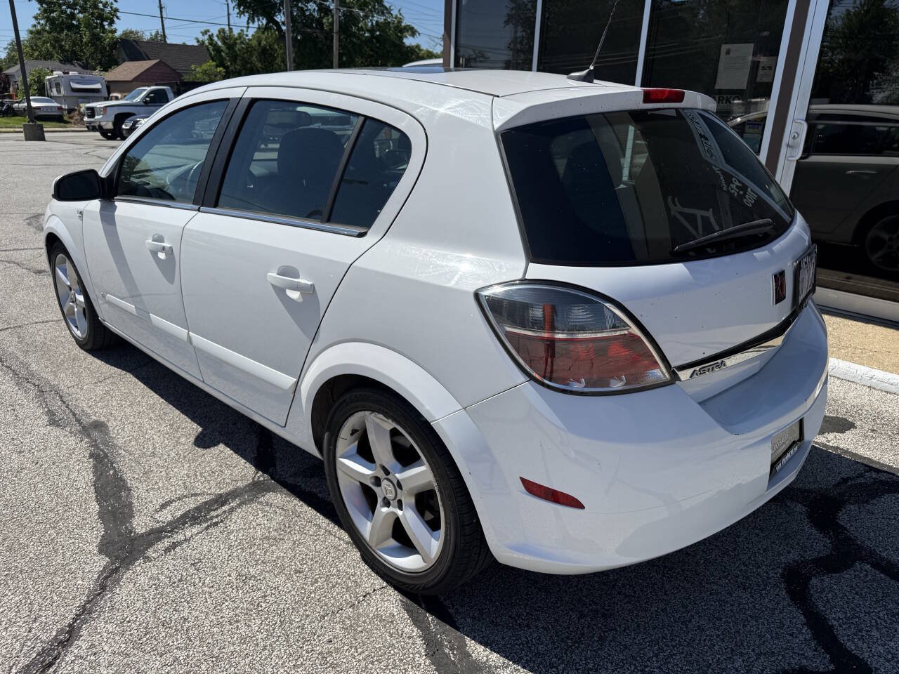 Used 2008 Saturn Astra XR w/ Premium Trim Package FWD image 7