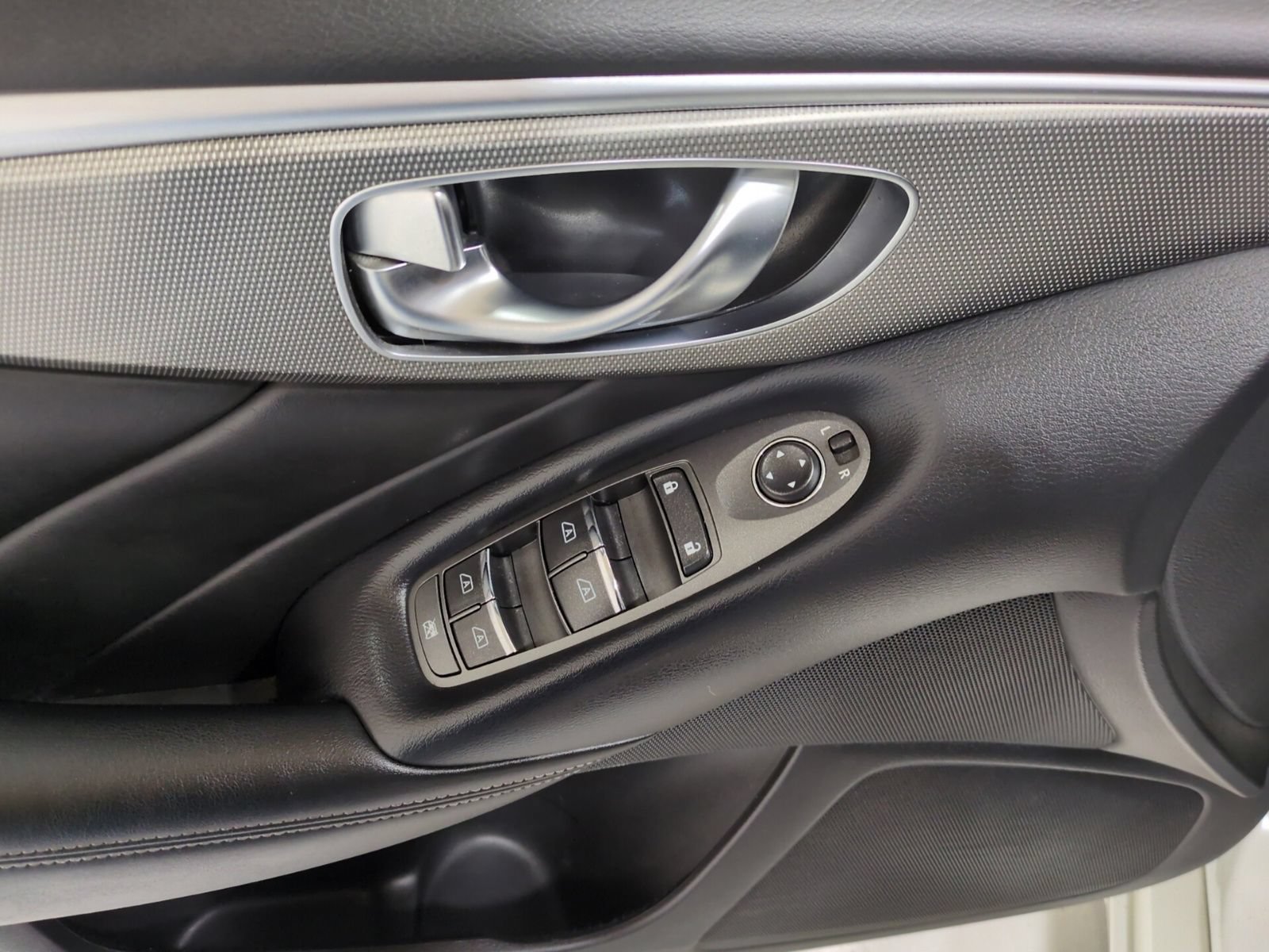 Used 2020 INFINITI Q50 Edition 30 AWD/4WD image 16