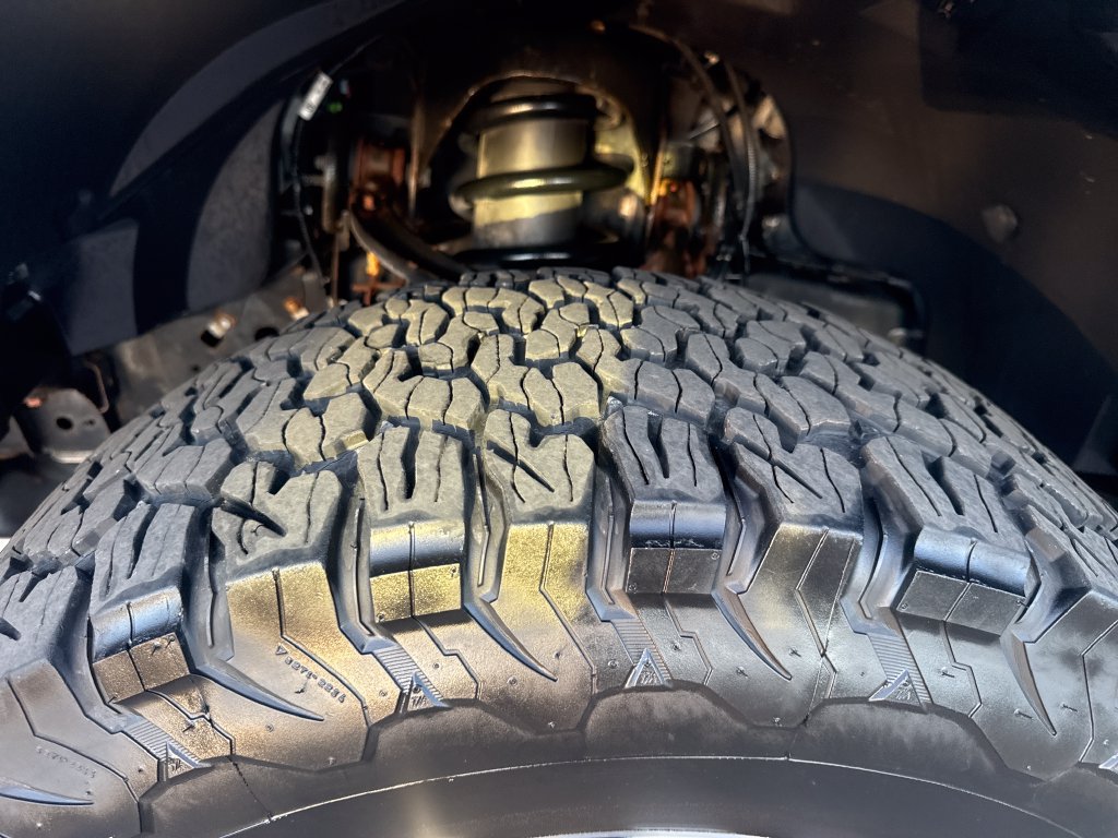 Used 2019 Ford F150 Raptor w/ Equipment Group 802A Luxury AWD/4WD image 35