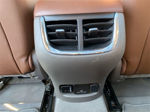 Used 2016 Chevrolet Malibu Premier w/ Driver Confidence Package image 32