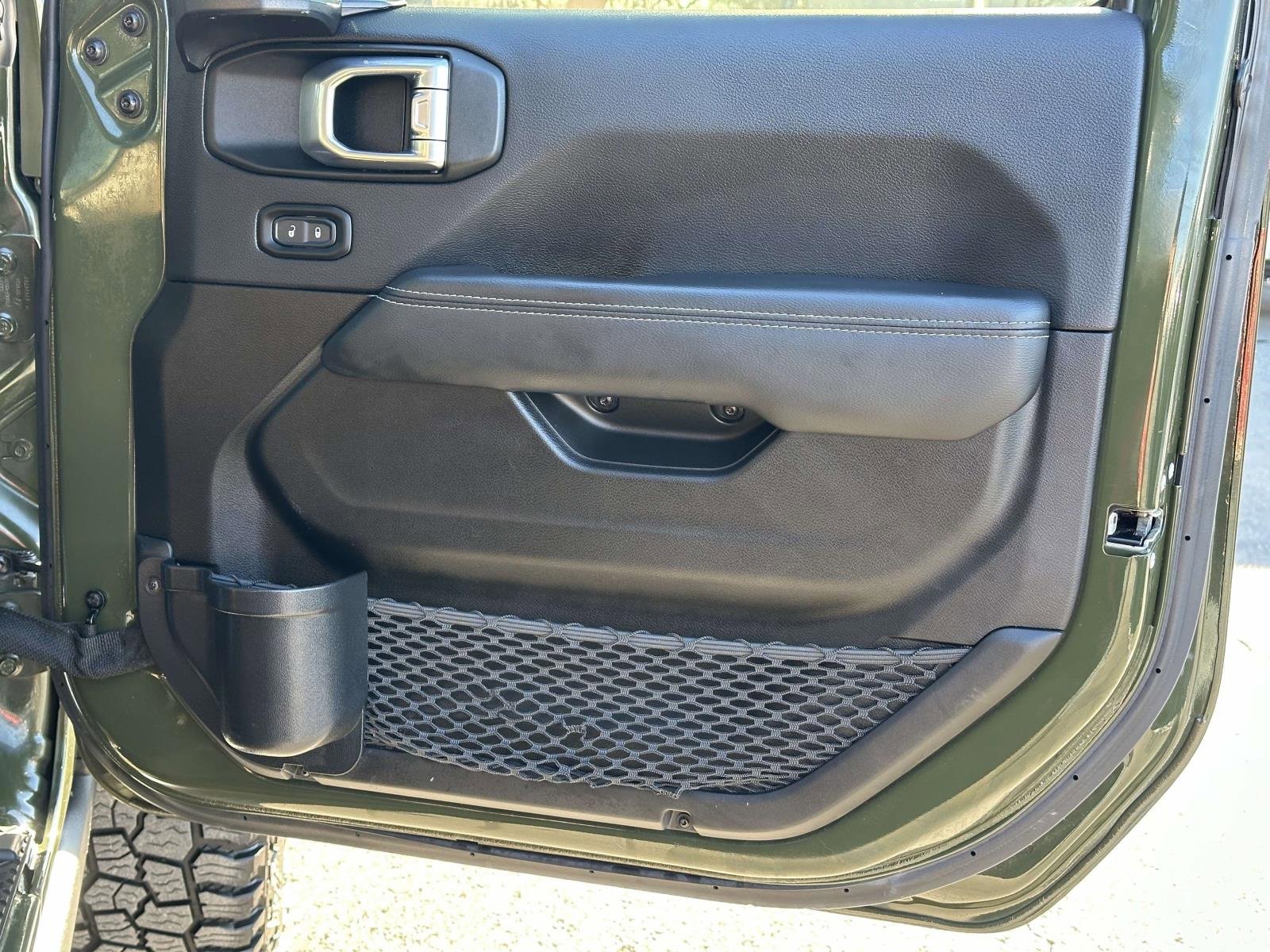 Used 2023 Jeep Gladiator Rubicon w/ LED Lighting Group image 27