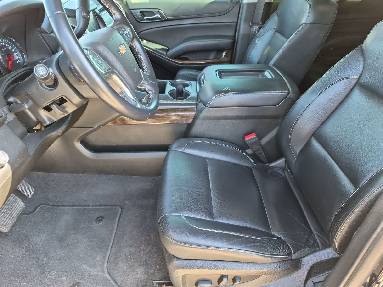 Used 2019 Chevrolet Suburban LT AWD/4WD image 15