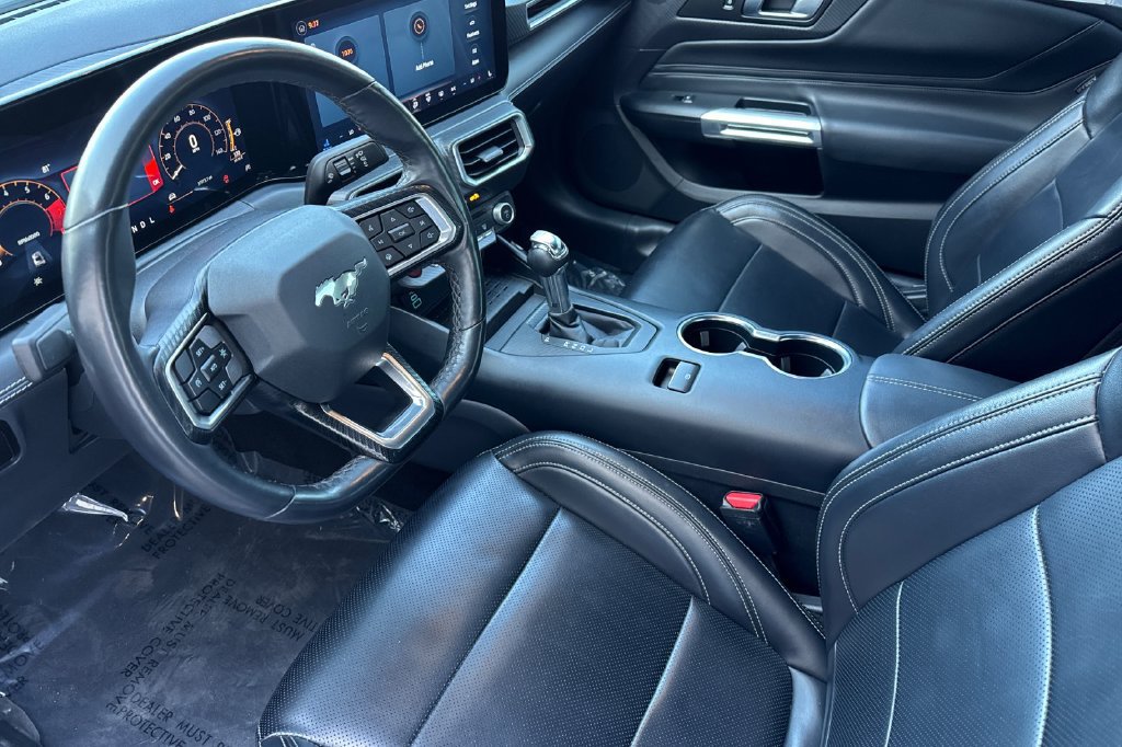 Used 2024 Ford Mustang Premium RWD image 3