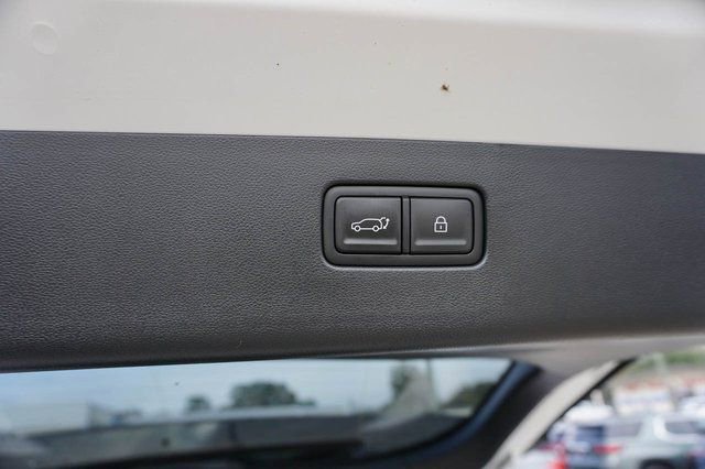 New 2026 Hyundai Ioniq 9 Calligraphy image 11