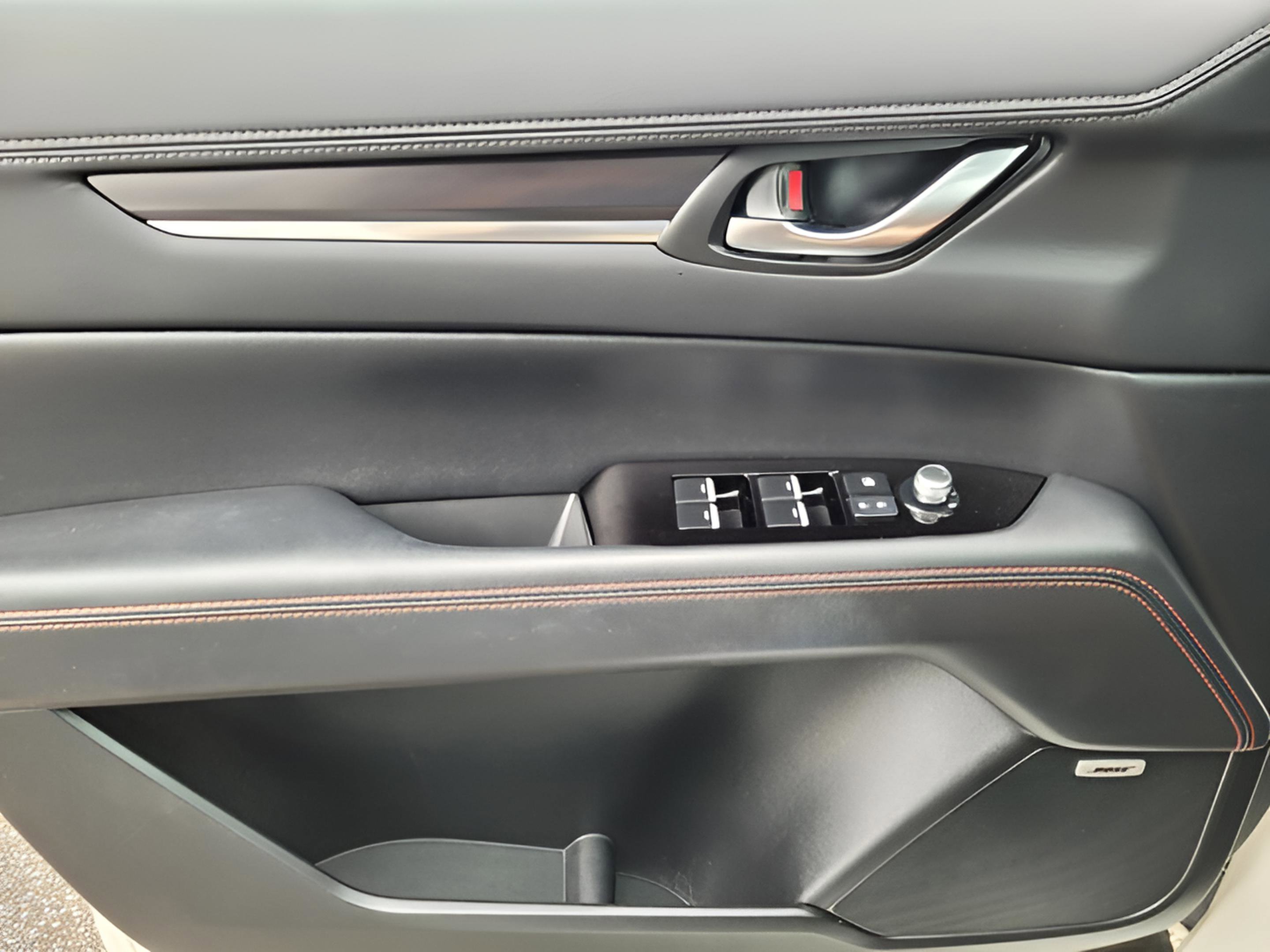 Used 2024 MAZDA CX-5 Carbon Edition image 29