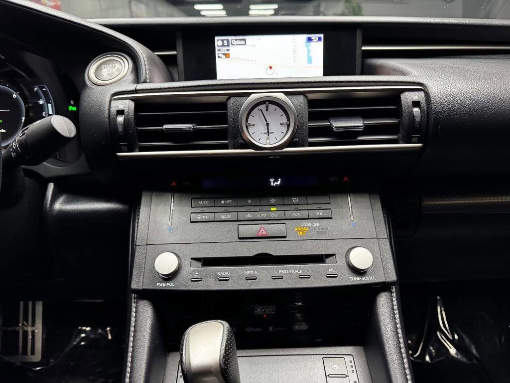 Used 2016 Lexus RC 350 image 23