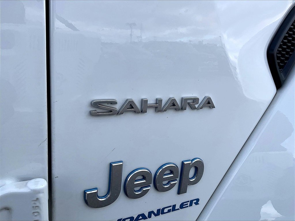 Used 2024 Jeep Wrangler Unlimited Sahara w/ Safety Group image 27