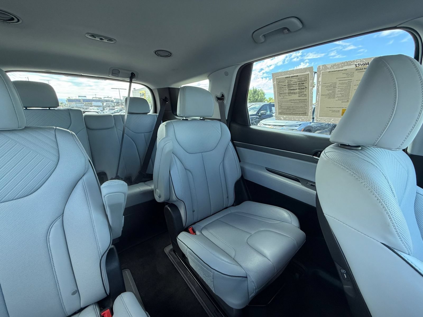 Used 2025 Hyundai Palisade SEL FWD image 39
