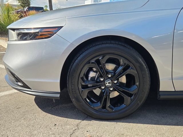Used 2025 Honda Accord SE image 9
