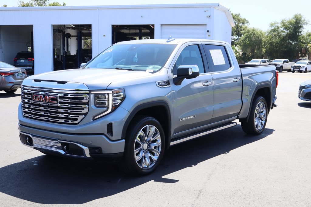 Certified 2025 GMC Sierra 1500 Denali w/ Denali Reserve Package AWD/4WD image 5