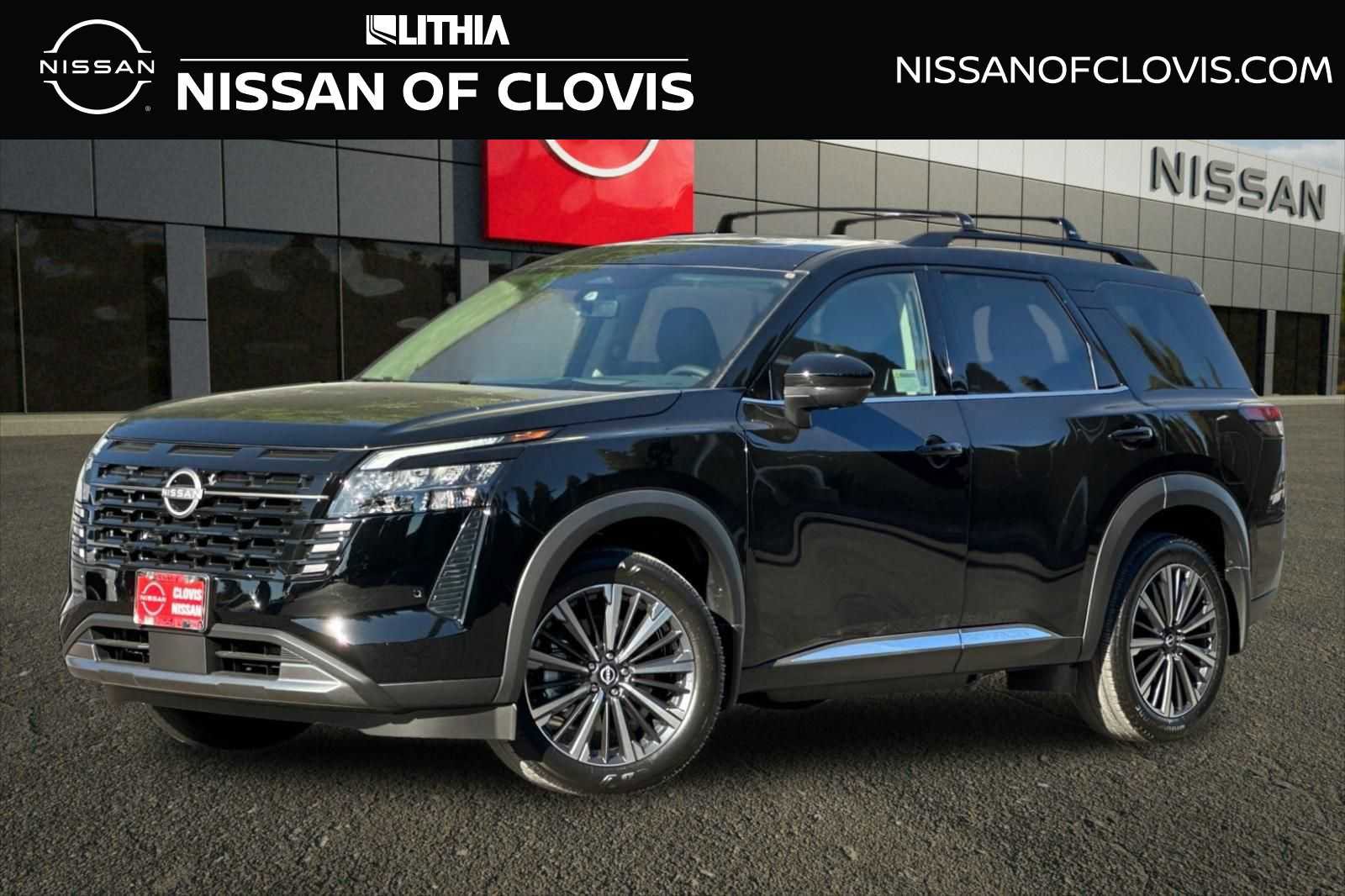 New 2026 Nissan Pathfinder Platinum image 1