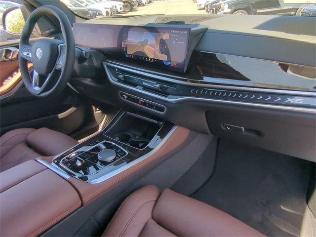 New 2025 BMW X5 sDrive40i w/ Premium Package image 12