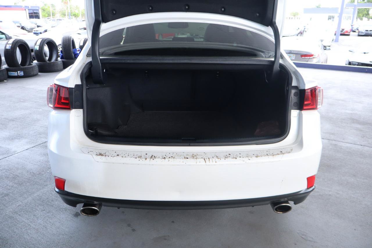 Used 2016 Lexus IS 200t RWD image 30