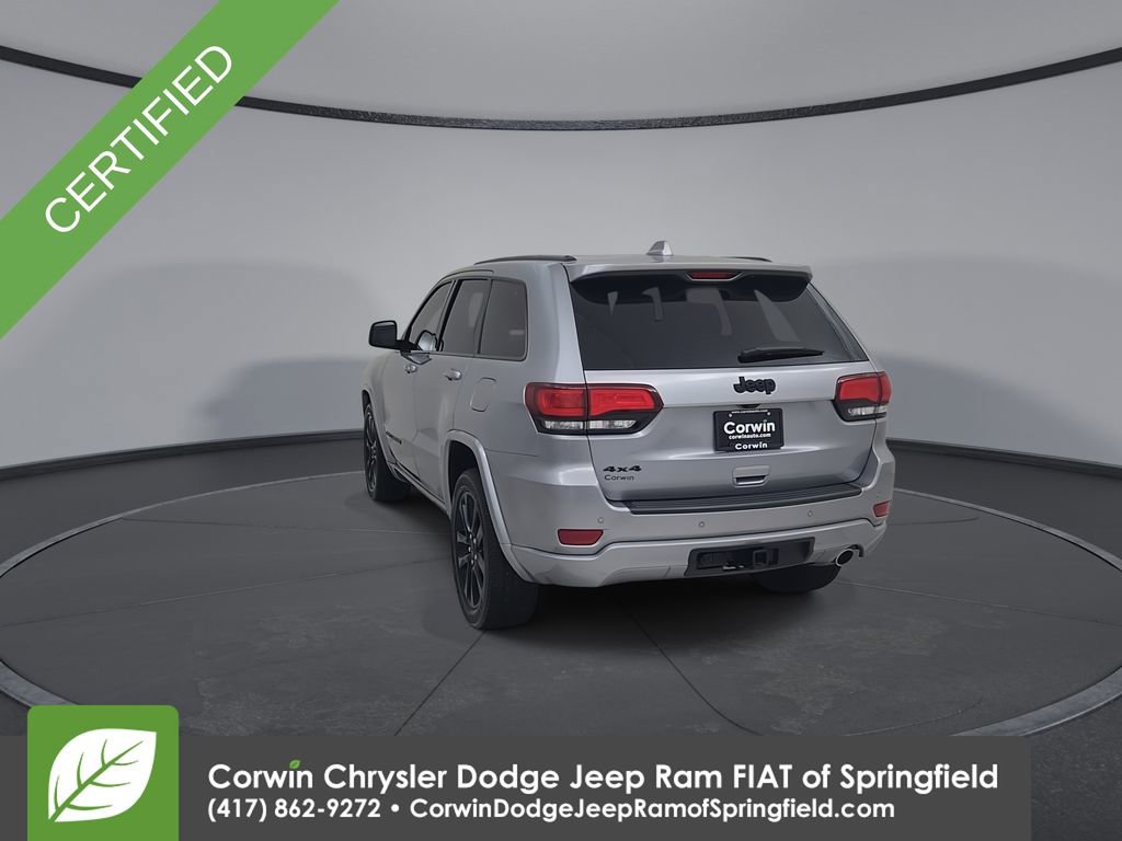 Used 2021 Jeep Grand Cherokee Laredo X AWD/4WD image 11