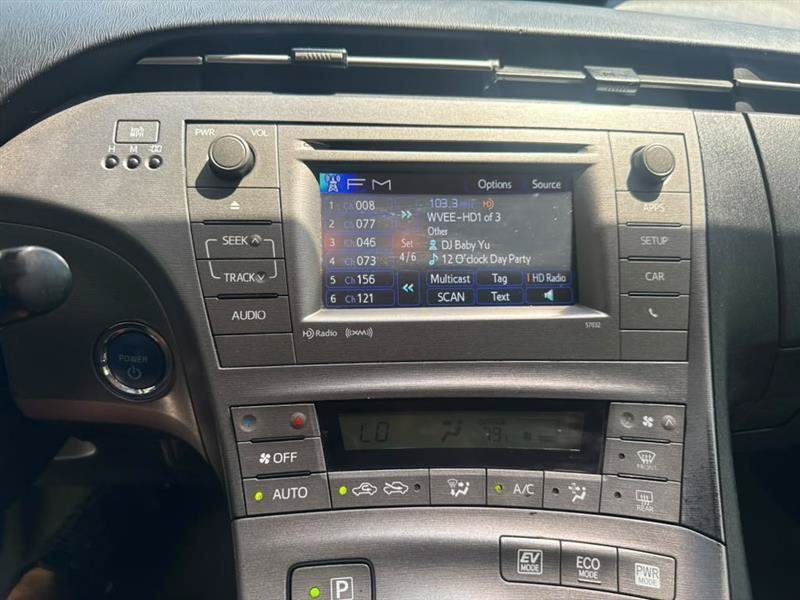 Used 2013 Toyota Prius Three FWD image 9