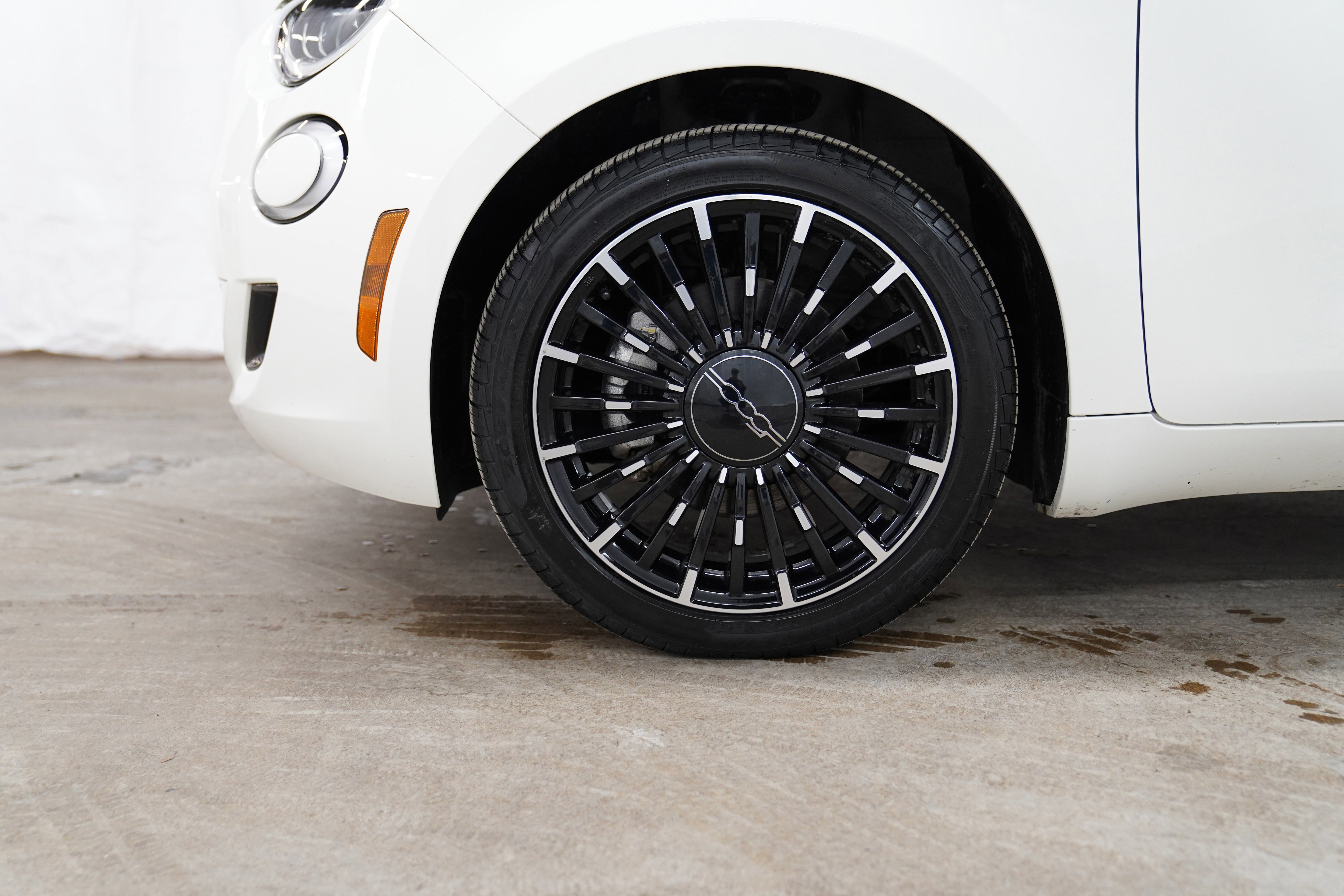 Used 2024 FIAT 500 e (RED) image 15