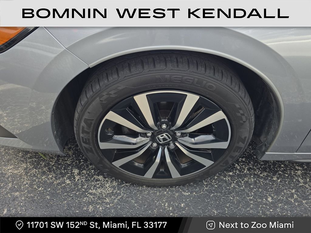 Used 2022 Honda Civic EX-L image 8