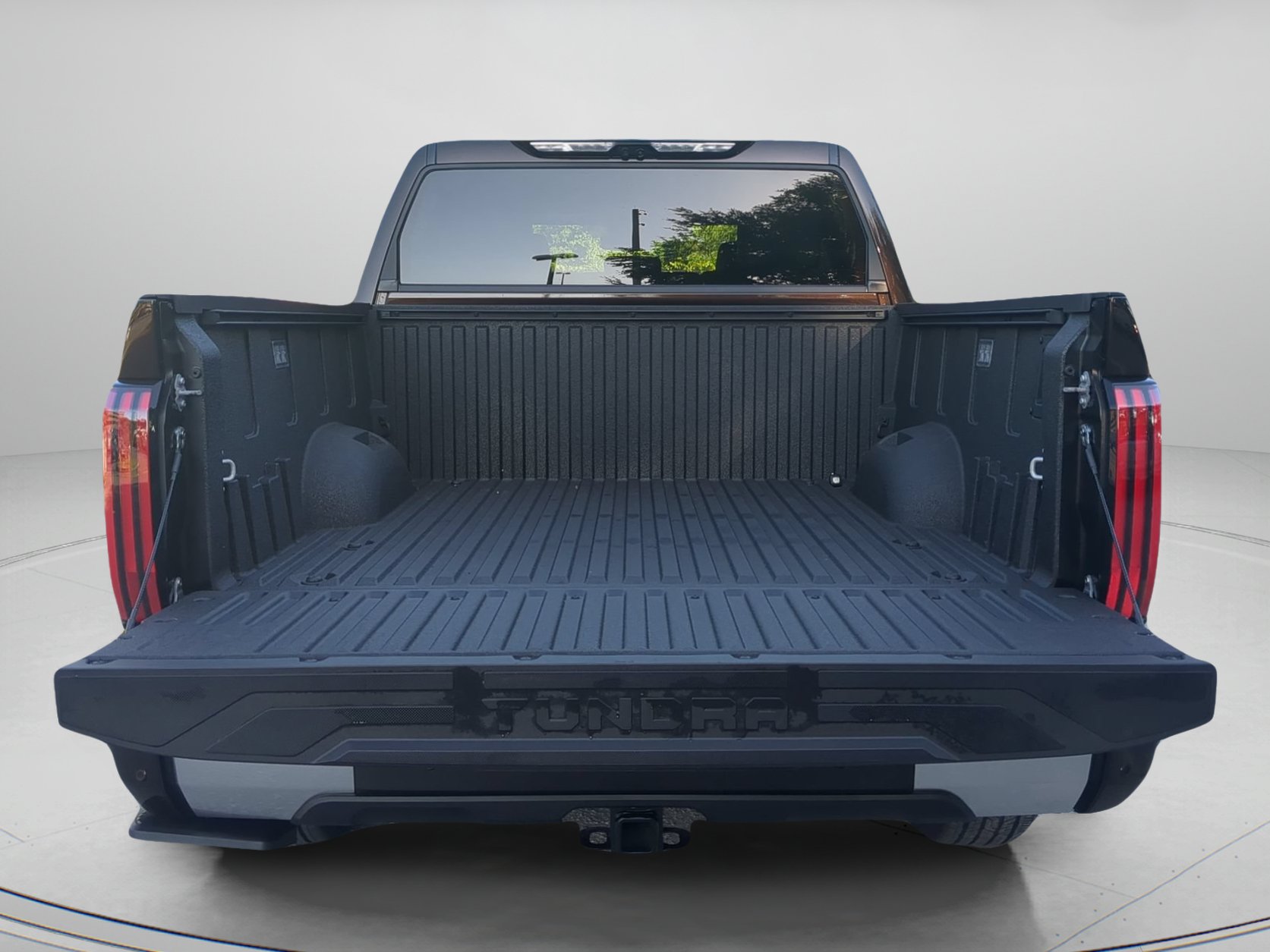 Used 2023 Toyota Tundra Limited AWD/4WD image 46