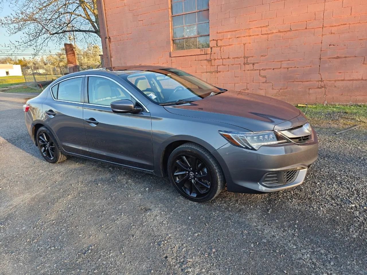 Used 2018 Acura ILX image 1