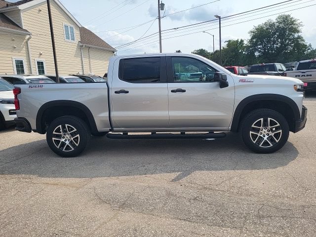 Used 2019 Chevrolet Silverado 1500 LT Trail Boss AWD/4WD image 17