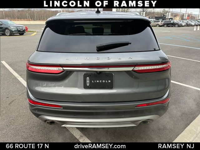 Used 2022 Lincoln Corsair AWD w/ Equipment Group 101A image 4