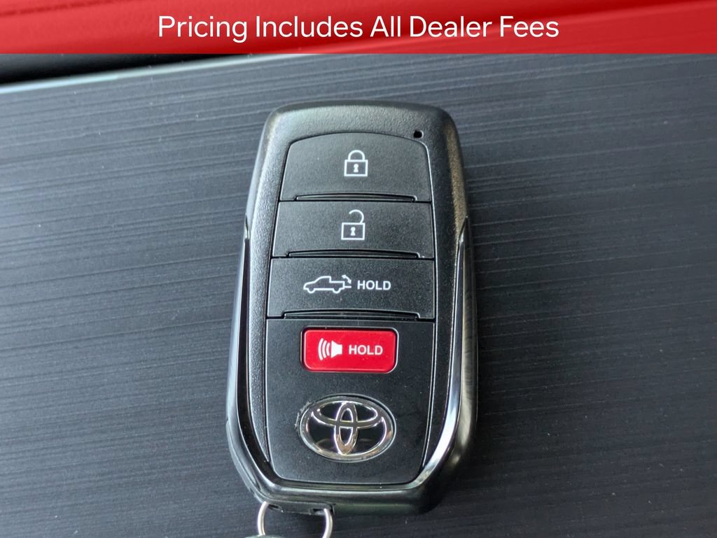 New 2025 Toyota Tundra Platinum AWD/4WD image 31