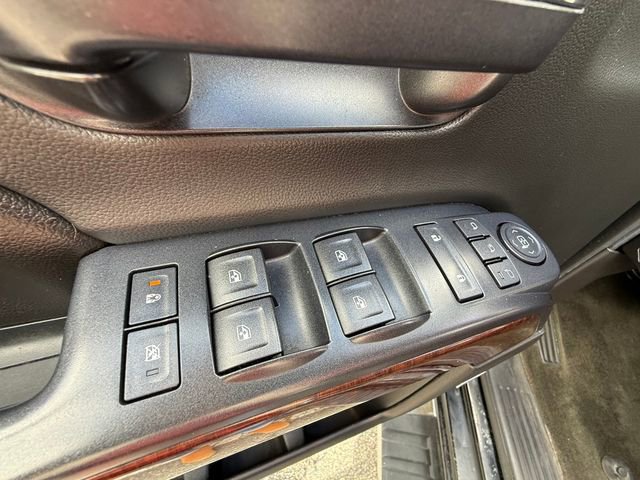 Used 2015 GMC Sierra 1500 SLT w/ SLT Crew Cab Value Package AWD/4WD image 13