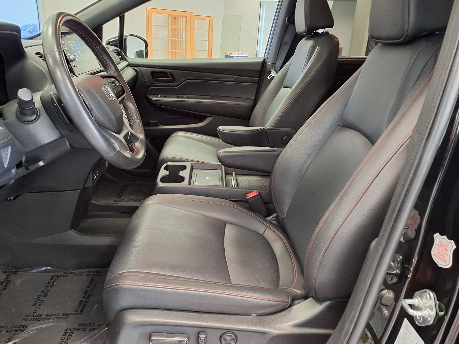 Used 2025 Honda Odyssey Sport-L image 24