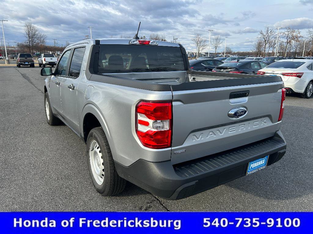 Used 2023 Ford Maverick XL image 4