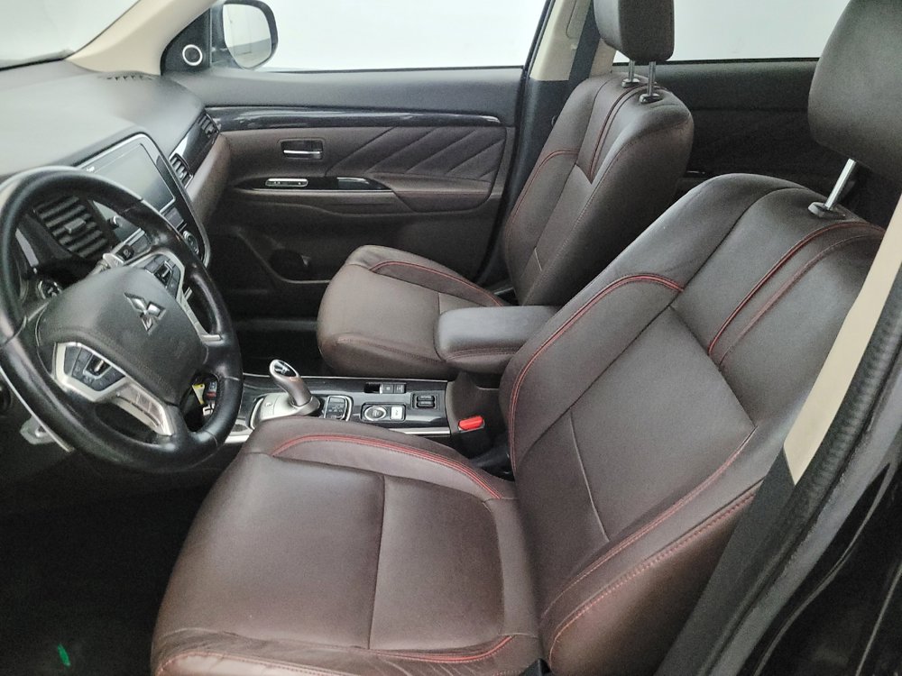 Used 2018 Mitsubishi Outlander GT image 17