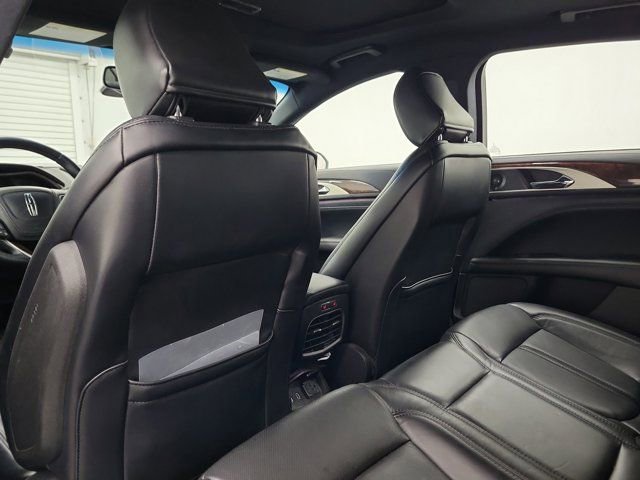 Used 2020 Lincoln MKZ Reserve w/ Elements Package image 13